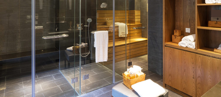 Sauna-or-Steam-Room-for-Weight-Loss-Header-750x330